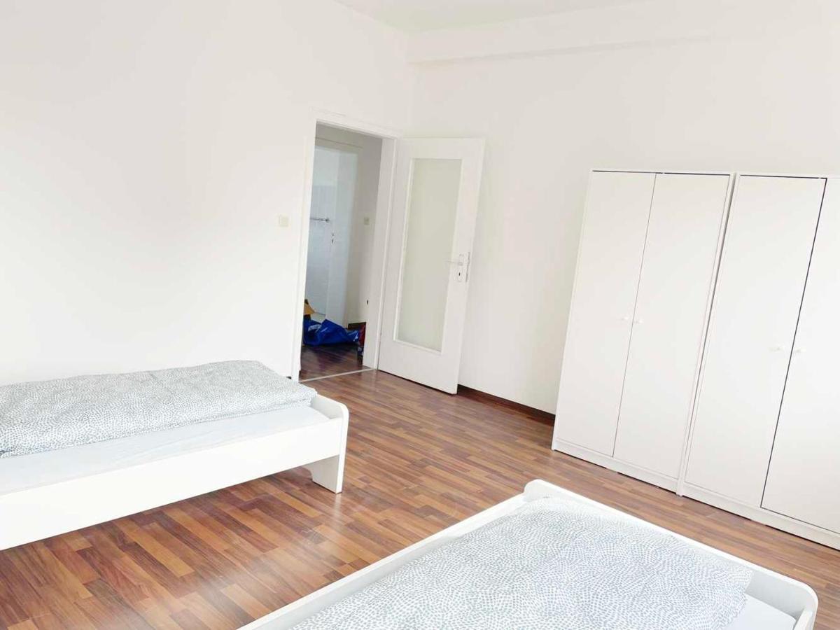 Apartment With 3 Rooms In Хюрт Экстерьер фото