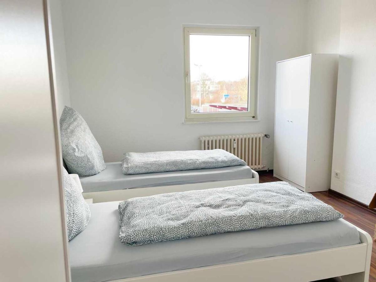Apartment With 3 Rooms In Хюрт Экстерьер фото