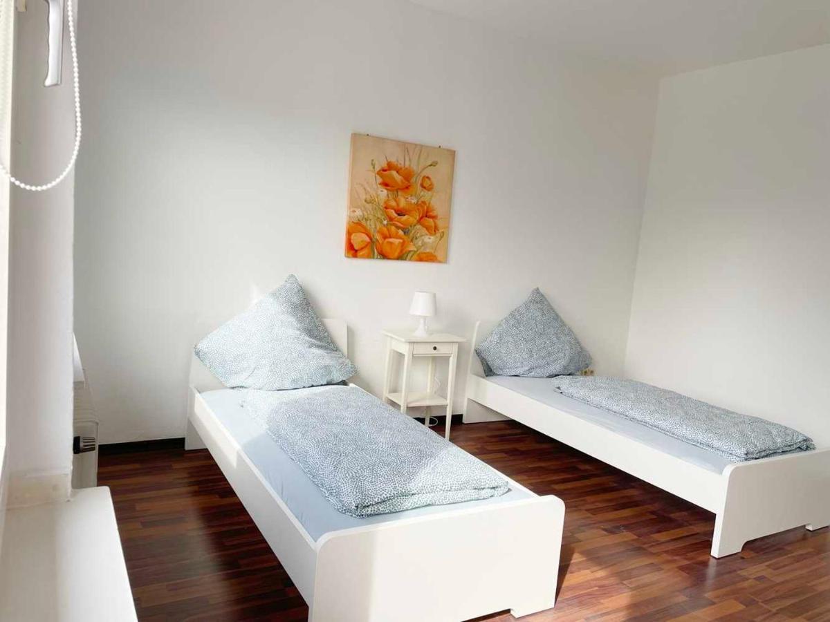 Apartment With 3 Rooms In Хюрт Экстерьер фото